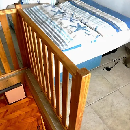 Apartman Connys